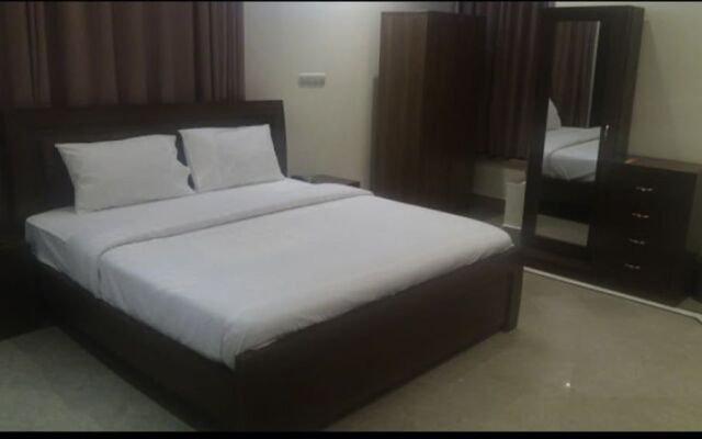 Executive Galaxy Guest House