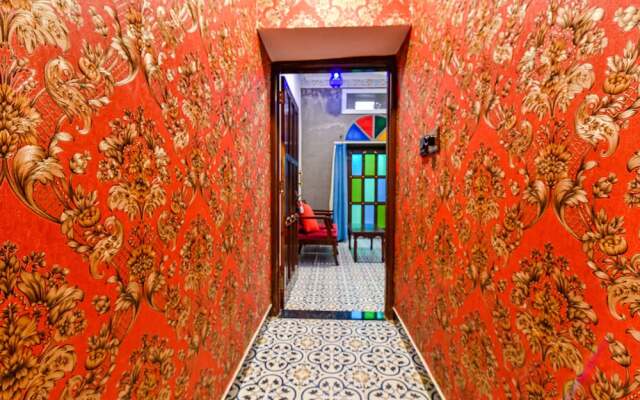 Fabhotel Ambika Chirwa House