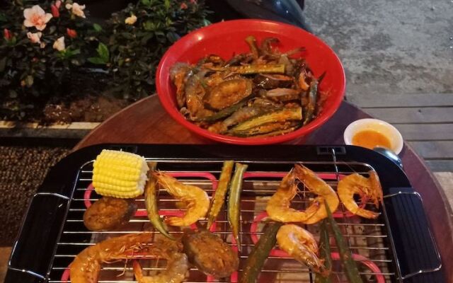 Europe Town Hostel & Bar - Adults Only