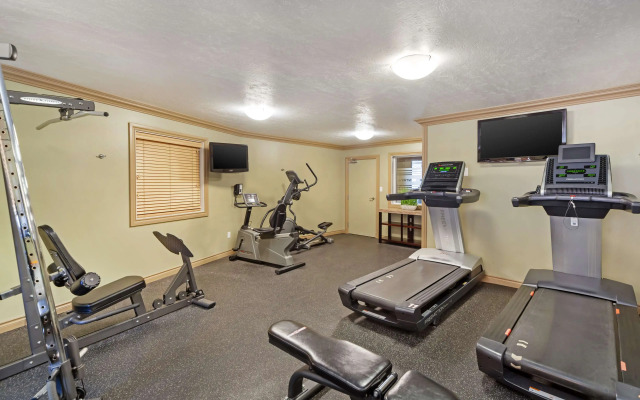 Best Western Plus Mirage Hotel & Resort