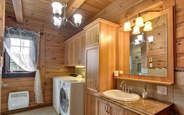 Chalet Grandes-piles St-maurice, Quai Privé