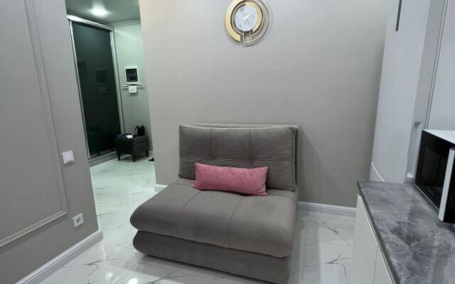 5 star apartments on Astana Kesaeva street 44B building 3