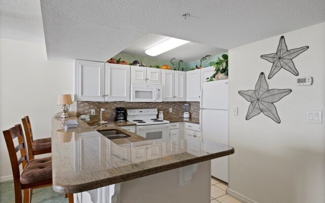 Pelican Beach 1008 1 Bedroom Condo by Pelican Beach Management