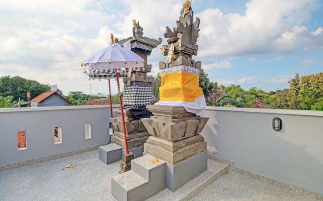 OYO 92952 Nirmala Guest House