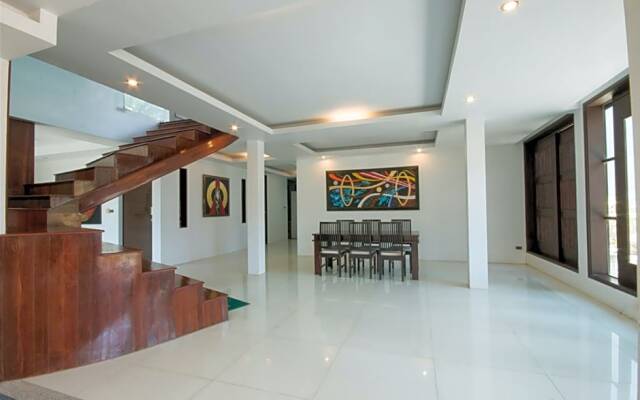 YUPA Villa1