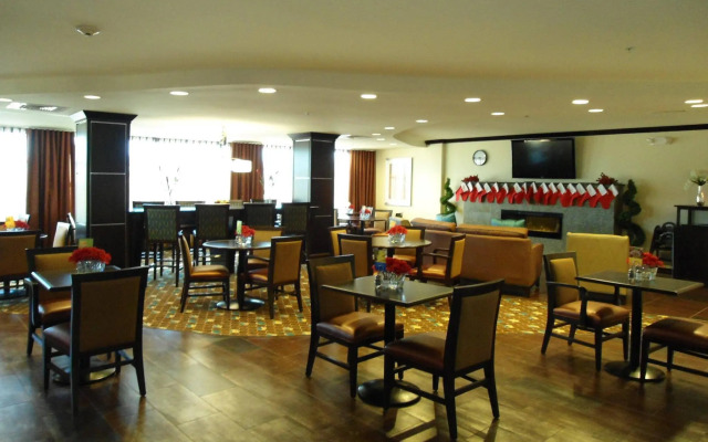 Holiday Inn Express & Suites Alpine Southeast by IHG