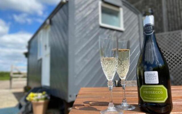 Shepherds Hut at Puttocks Farm