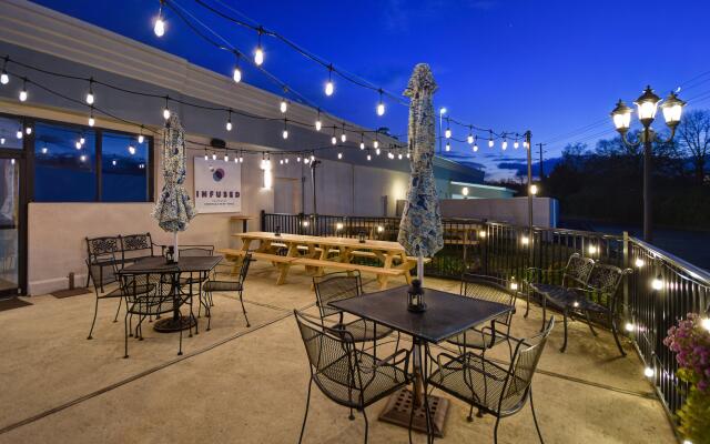 Holiday Inn Philadelphia-Cherry Hill by IHG