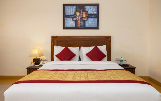The Competent Palace Hotel