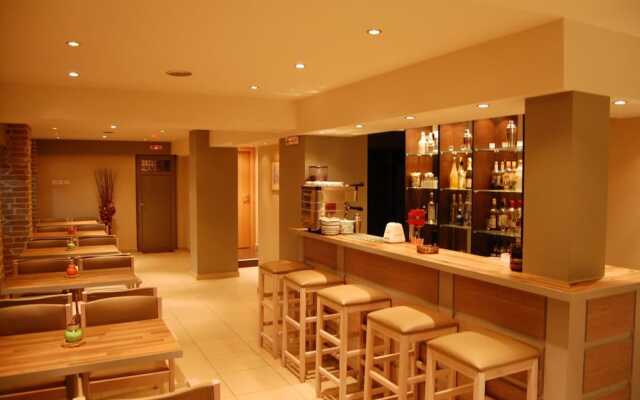Hotel Antirrio