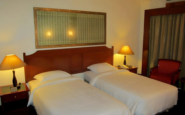 Rainbow Paradise Beach Resort