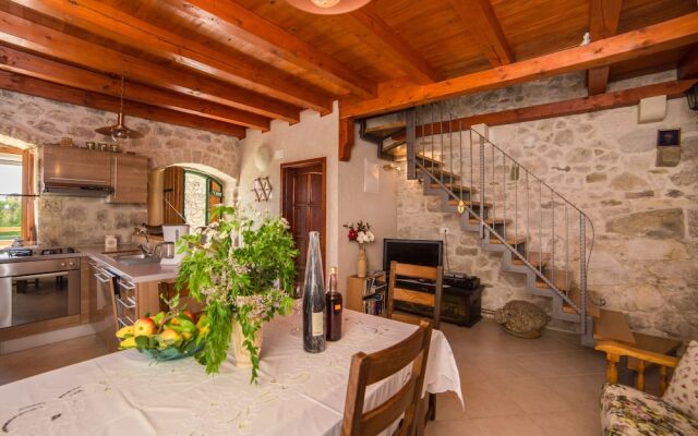 Holiday Home - 300 Years
