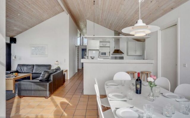 "Wreth" - 300m from the sea in Funen