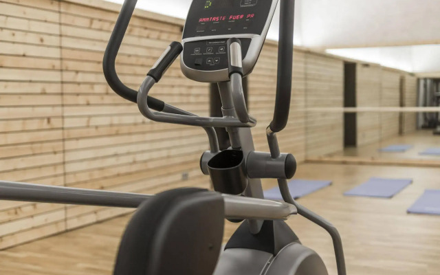 La Paula Apartments & Suites