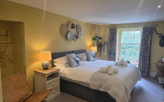 The Brown Horse Inn