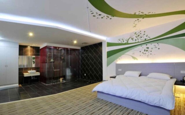 For you Theme Hotel