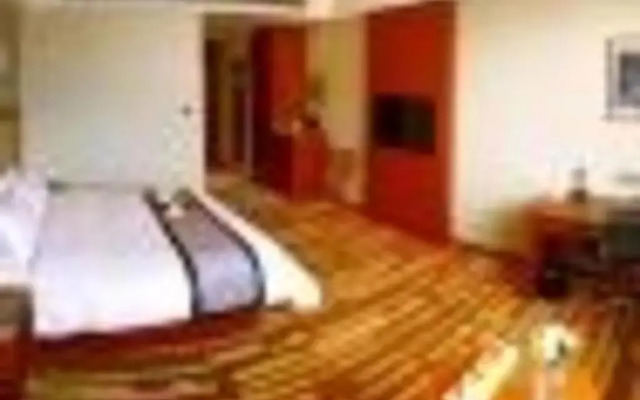 【locals】Taian Taishan District Baolongcity Square