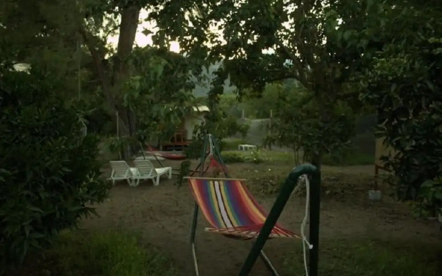 Secret Garden Bungalows Hotel