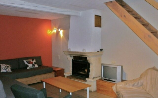 Tidy Holiday Home With Fire Place Close to Malmédy