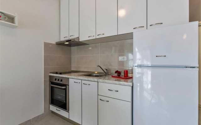 Apartment Taja, cijela kuća i vrt samo za vas