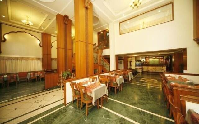 Hotel Shree Panchratna