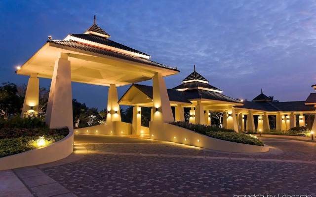 The Nouveau Chumphon Beach Resort & Golf