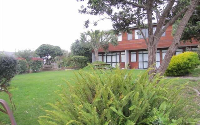 Aotea Lodge