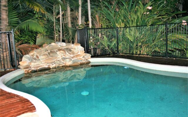 Atoll Close Port Douglas Holiday House