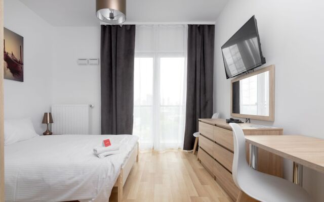 Wola Chic Brown Studio