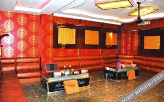 Zhongyuan Holiday Hotel