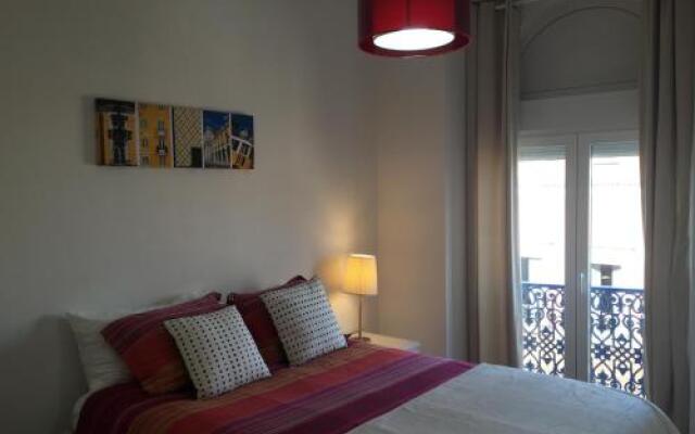 MODERN Conde Barão - SSs Apartments