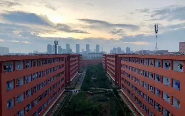 Grace Inn Hotel (University Town of Rizhao Dongyi Town)