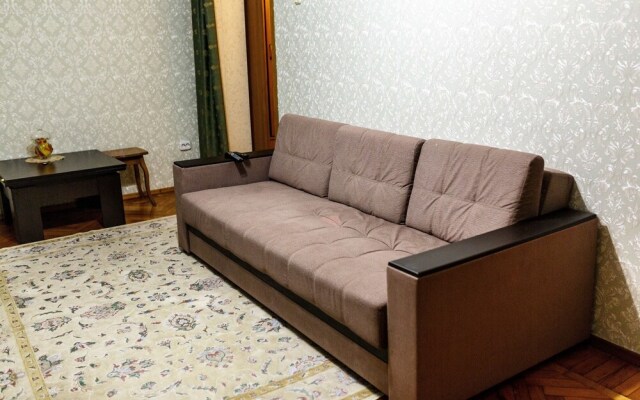 Ап-ты Green Area 7 на ул. Новоселов, 11