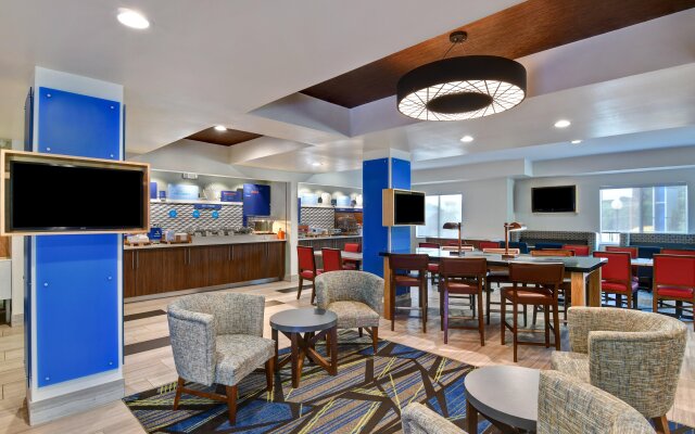 Holiday Inn Express Hotel & Suites Anderson-I-85, an IHG Hotel