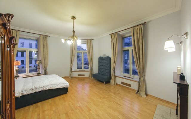 Safe Haven / Мойка 31 — Апартаменты