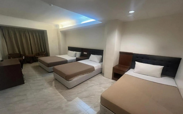 Iris House Hotel