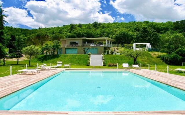 Baiano By The Pool Whole Villa Slps 26 Spoleto 9km