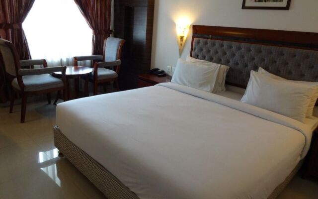 Hotel Kunnathan Residency