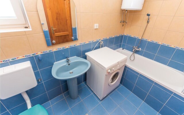 Beautiful Home in Bibinje With 5 Bedrooms