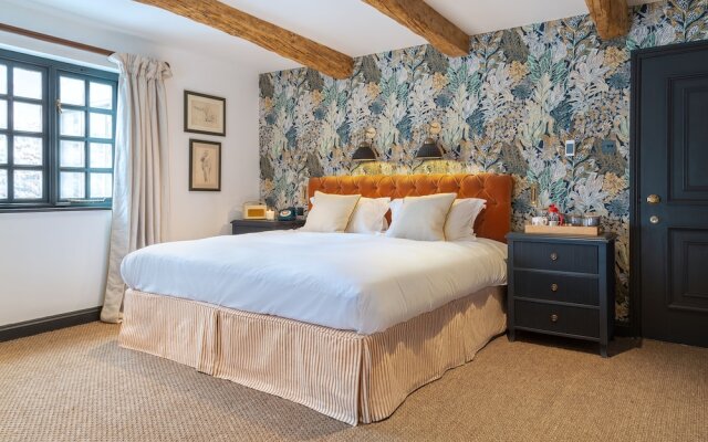 The Cotswold Plough Hotel & Restaurant