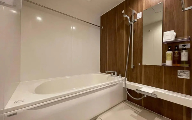 Spacious Family apartment next to Peace Park – Bathroom – Hiroshima
