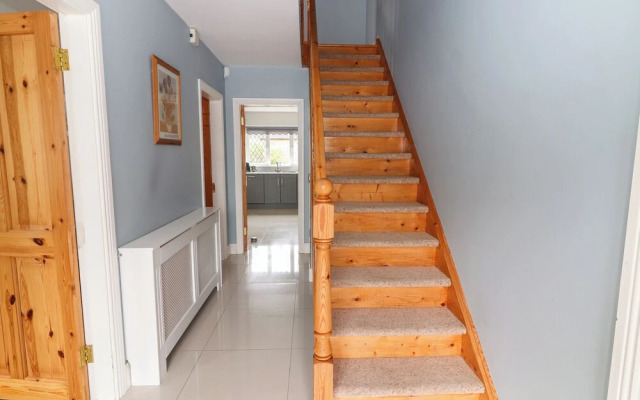 17 Clover Hill