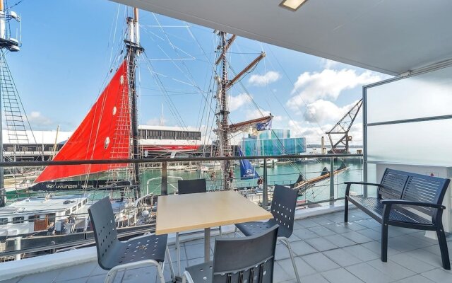 QV Attractive Princes Wharf West Apt - 423