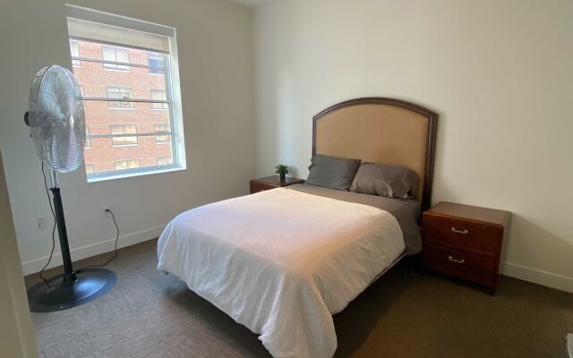 Downtown Dallas 2BR 2Bath Apt + Great Value