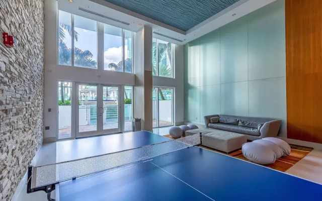 Sunbeam Plush 2 Story Loft