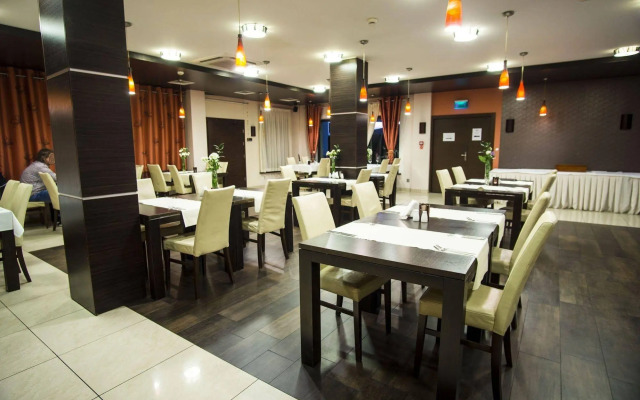 mHotel