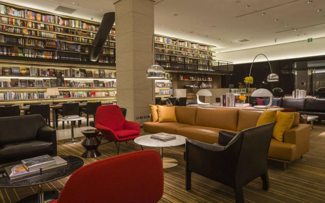 Eslite Hotel