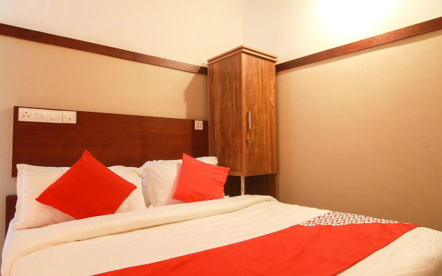 Rio Rooms Govindapurram by OYO Rooms