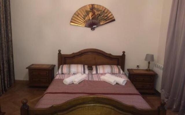 Century House On Vera