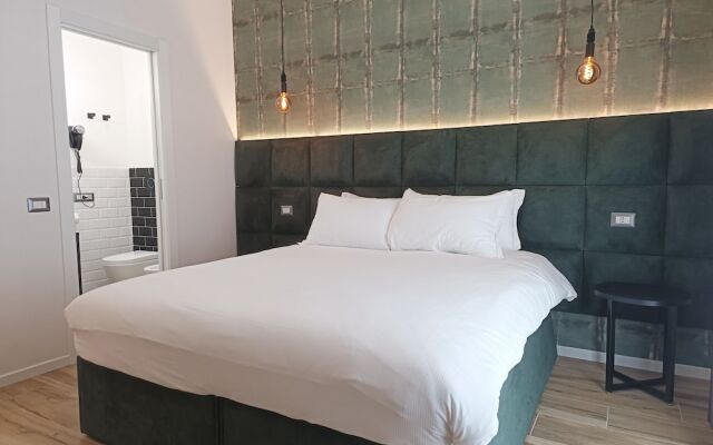 Romi Suite